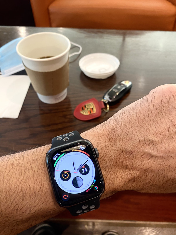 F4F852F2-2A8D-4801-B711-4772E87F859A