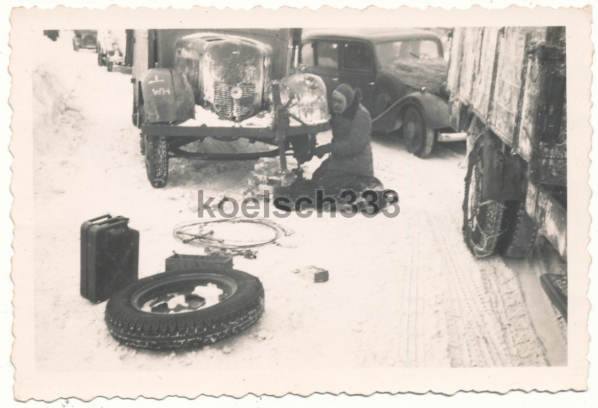 Foto Reifenwechsel am Phänomen Granit LKW - AR 1