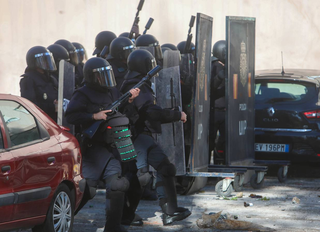 disturbios-huelga-agencias(12)_xoptimizadax