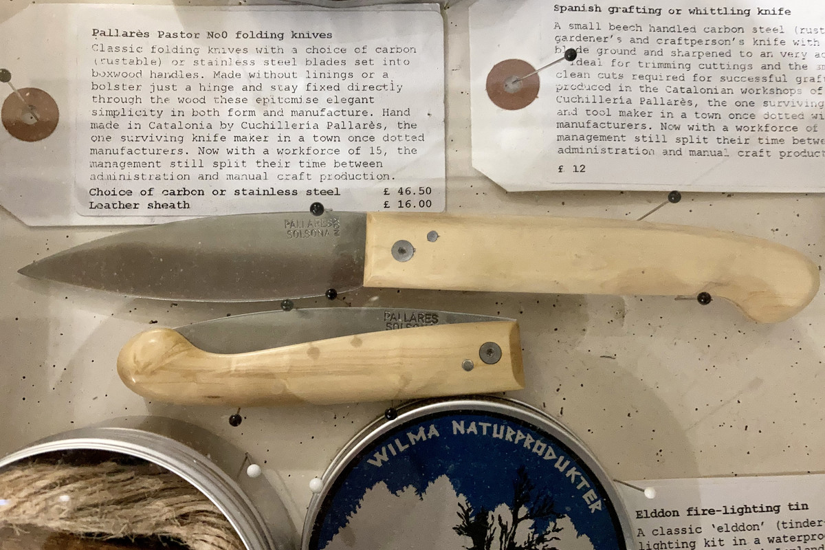 C4AFD1E3-FB7C-4FF0-A1A5-F87617A0EAF3