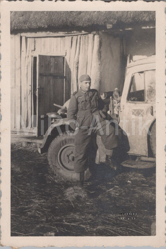 Foto, Wk2, Pkw mit Notek Scheinwerfer in Shadenowka 8. A.R (2)