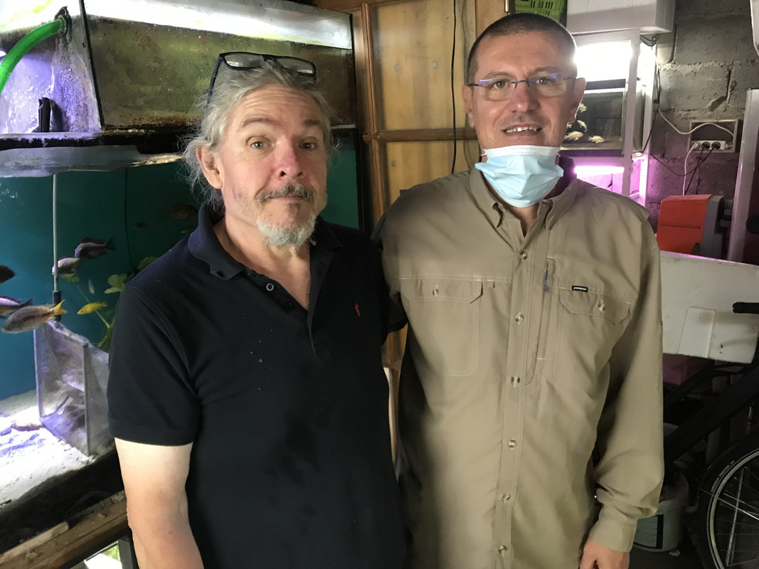 7EA052C8-9FE9-403D-A688-C062DC939947