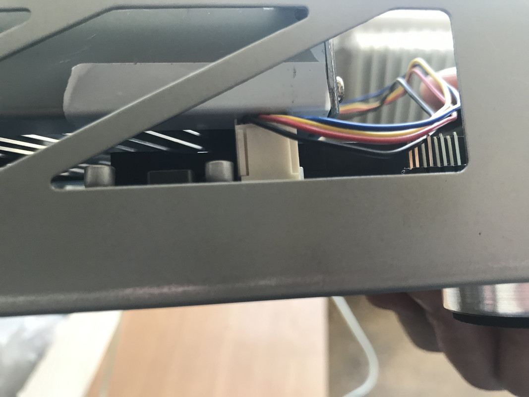 18246298-1698-4D8B-8E54-5318BBA85C66