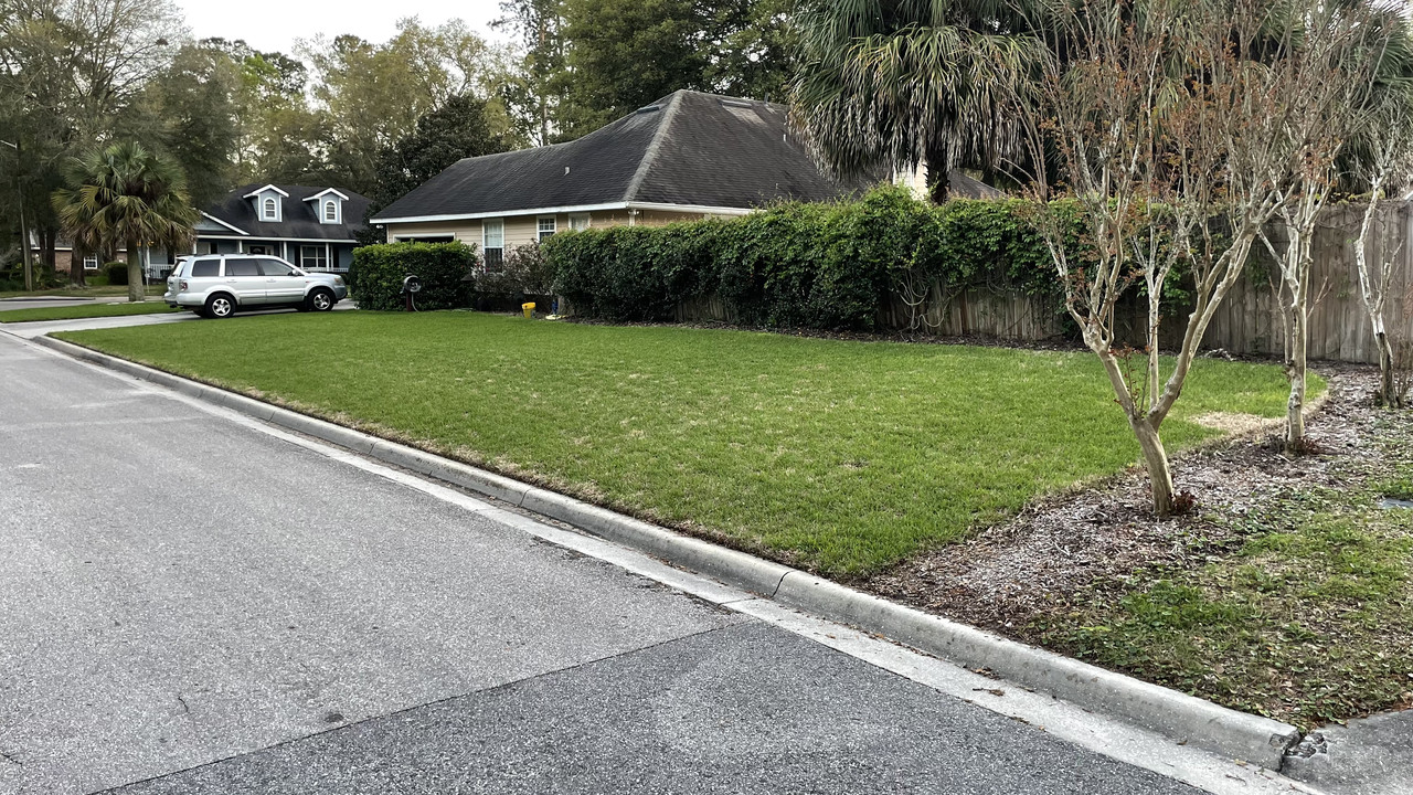 0F50A390-67B5-4E5F-AAF3-F3CD619EEBD6