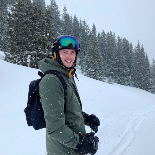 2CBA3266-6FC7-4304-B6DC-06641839621F