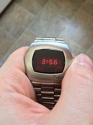 a972c9ffbcae15170252383e87dd70bc--led-watch-digital-watch