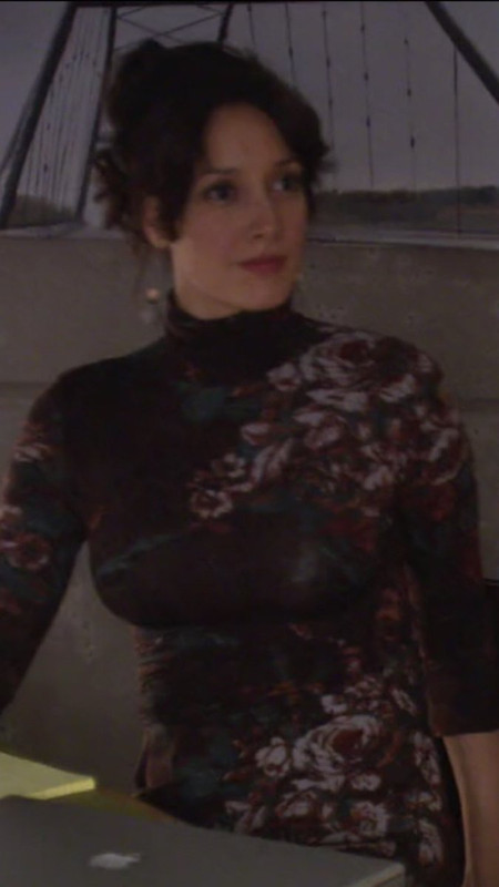 can_we_take_a_moment_to_appreciate_bette_wearing_her_hair_up_https___t.co_tXNoMxJZsz