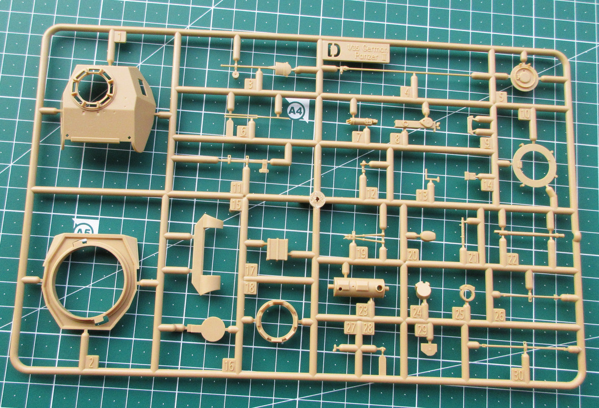 Pz.Kpfw II Ausf F (18)