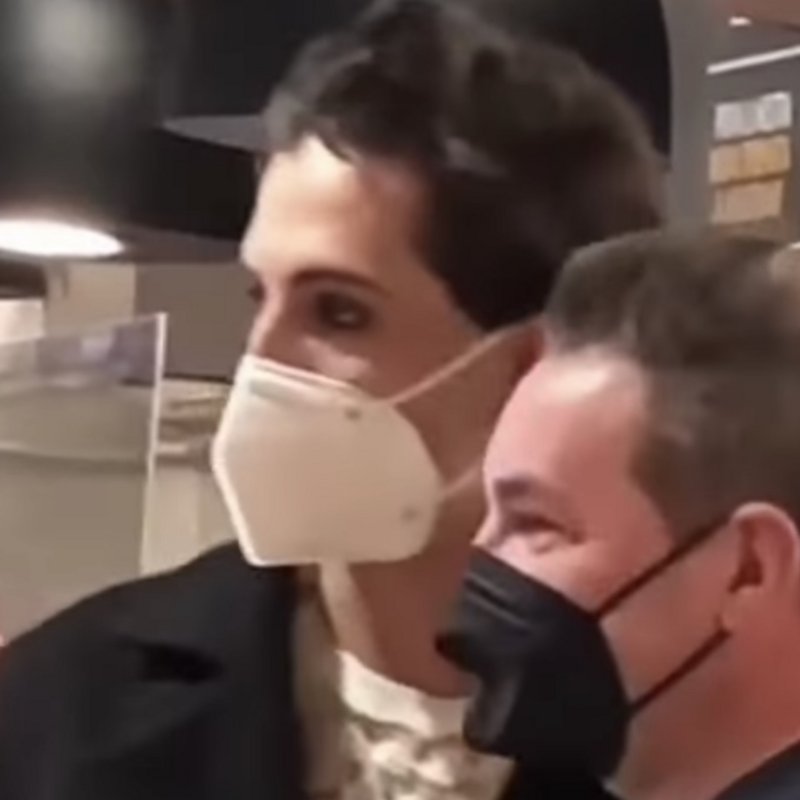 C5D62C9B-6AB4-4F1E-BE04-D919E78C6250