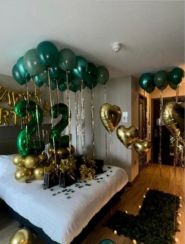 Green and Gold Setup