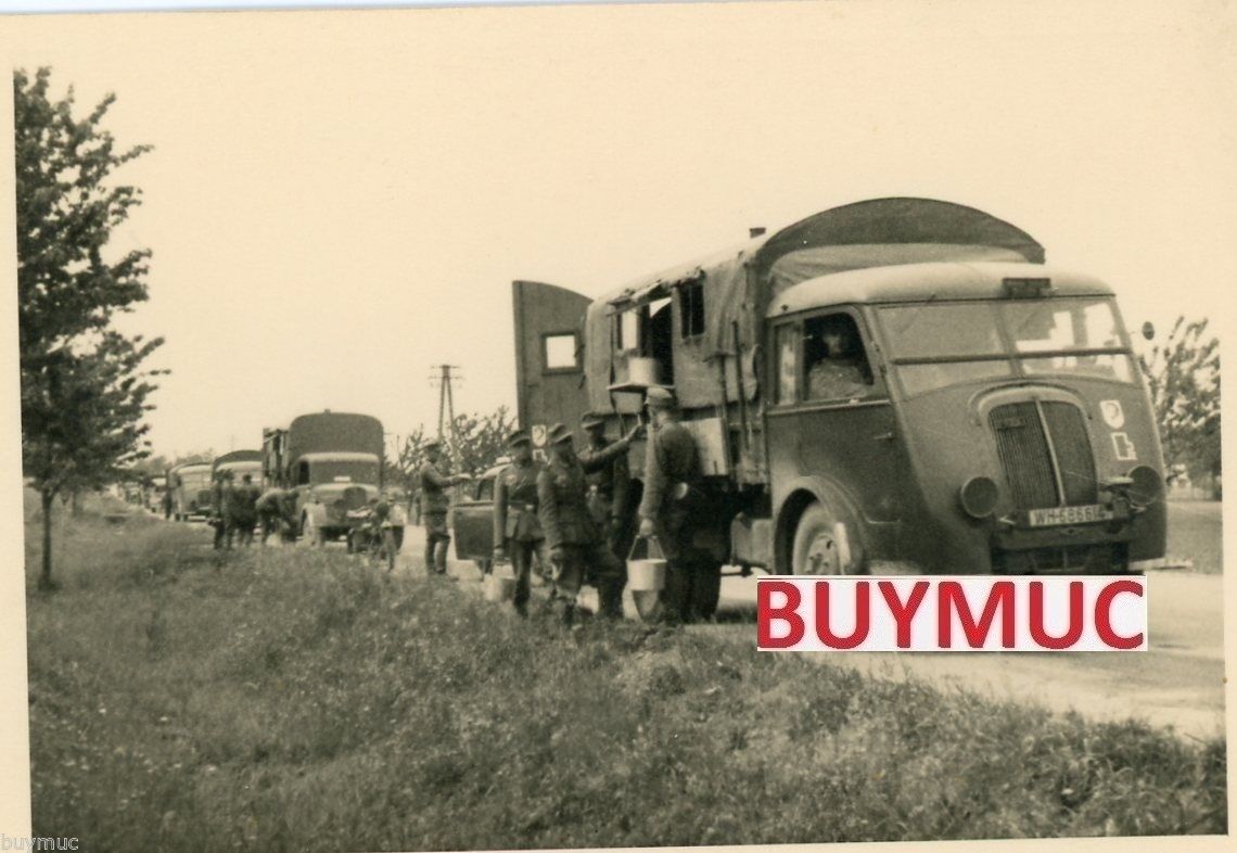 FOTO 97 JÄGER DIVISION ABZEICHEN KFZ LKW