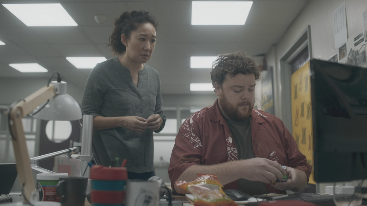 Killing Eve 2018 S03E03 Meetings Have Biscuits 1080p AMZN Webrip x265 10bit EAC3 5 1 Ainz TAoE mkv