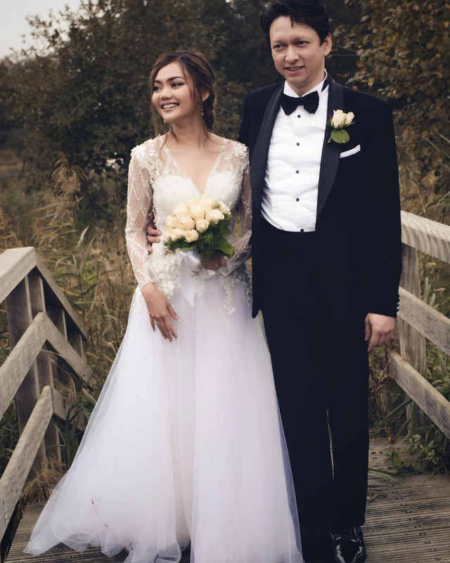 Rina Nose menikah dengan kekasih bulenya, Josscy Aartsen pada 22 Oktober 2019 di Lelystad, Belanda.