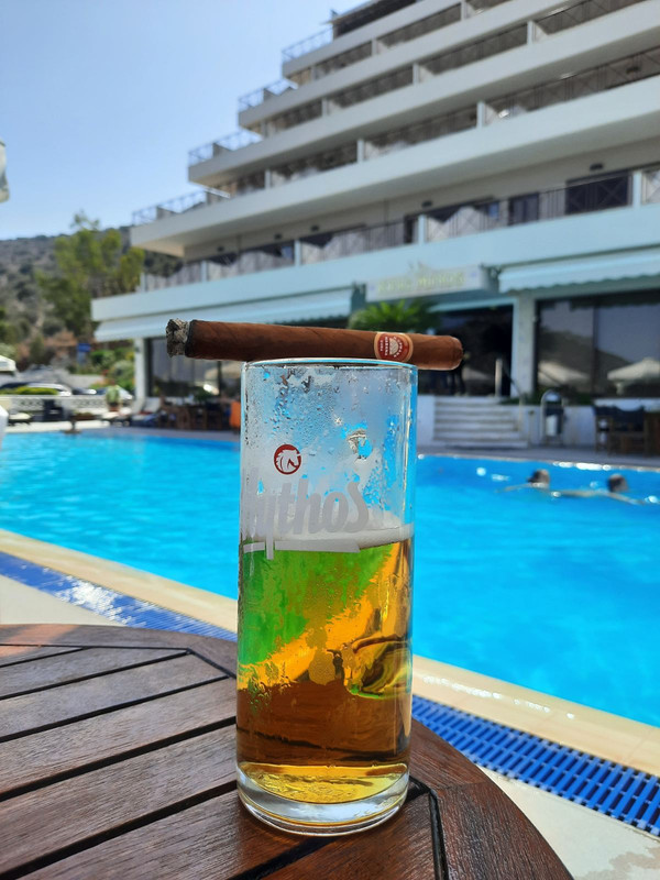 IMG-ee084353b4b8aa30b191a7914e76c633-V