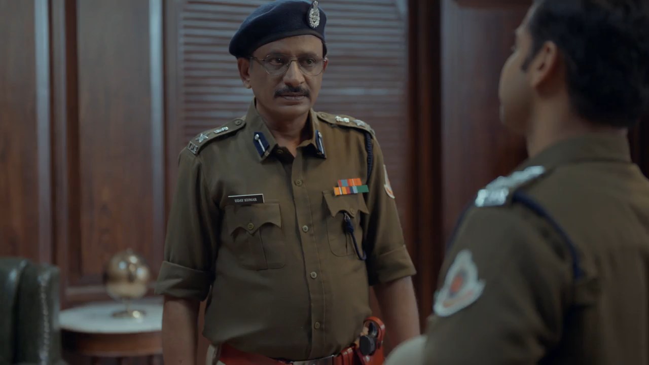 Crime Beat (2025) Season 1 [Hindi] WebRip 480p, 720p ESub - Complete Screenshot