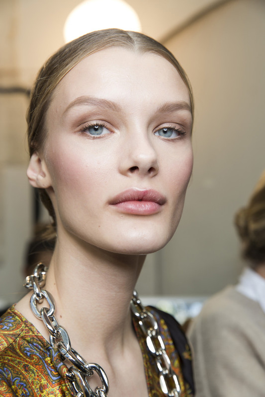 Paco Rabanne Spring 2019 Backstage 0rD1DhlG26Zx