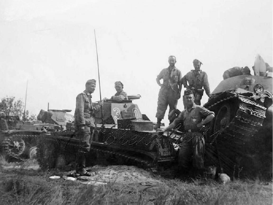 Pz.Kpfw. II 20-й танковой дивизии (20. Panzer-Division) (1)