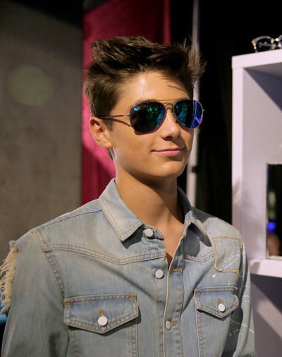 tumblr_pddyebOwnF1vakf4uo1_400