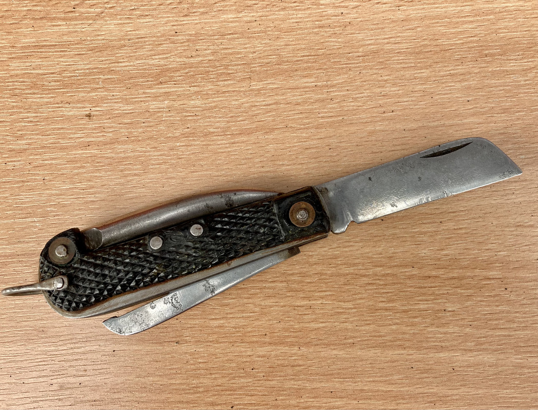 6FD909C0-541C-4E57-BF5F-5798FC654523