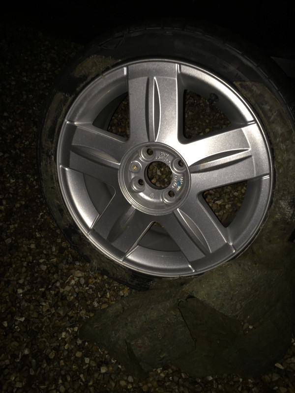 A74ED37D-0F6B-47C3-B7B8-8DA61F0233E8