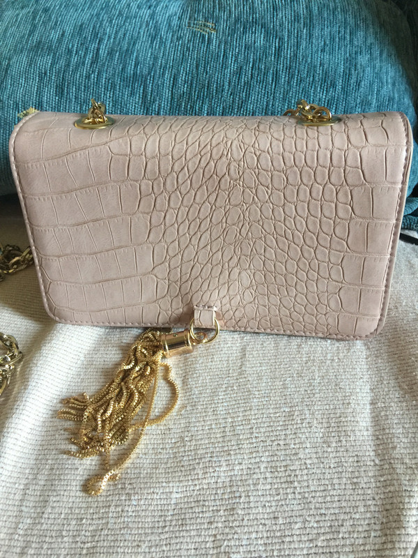 772658D7-E223-4D44-8E1E-5E3D8C02B1F8