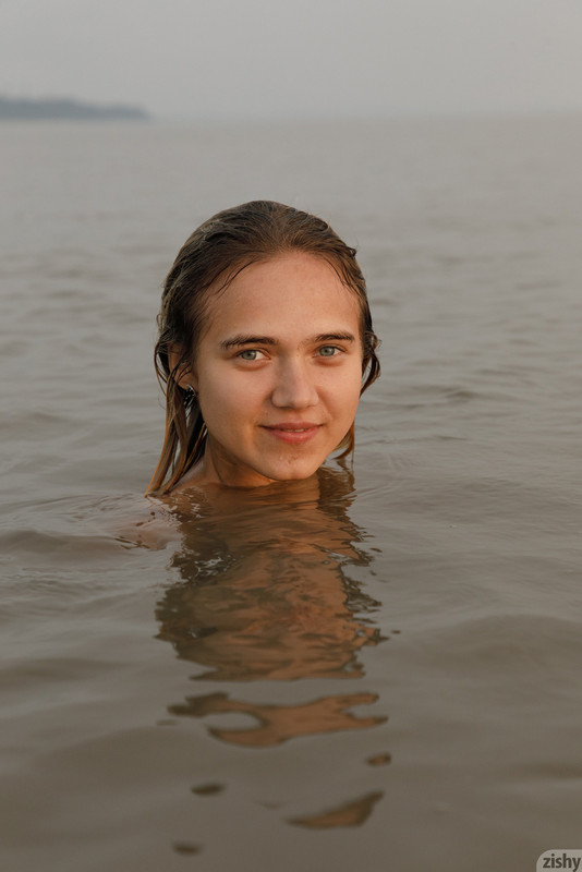 full_083_0935131048400686