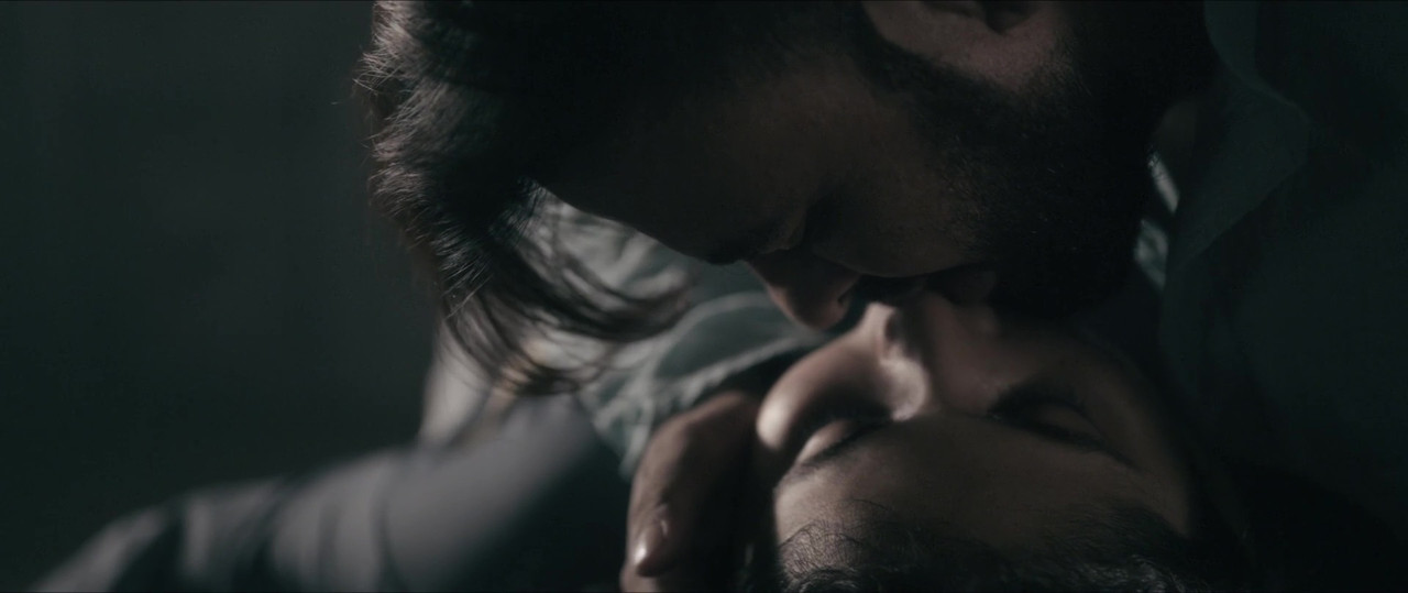 [Image: vlcsnap-2025-09-25-01h06m23s964.jpg]