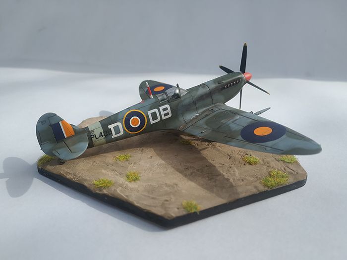 Spitfire Mk.IX SAAF, Italeri, 1/72 IMG-20240226-123550
