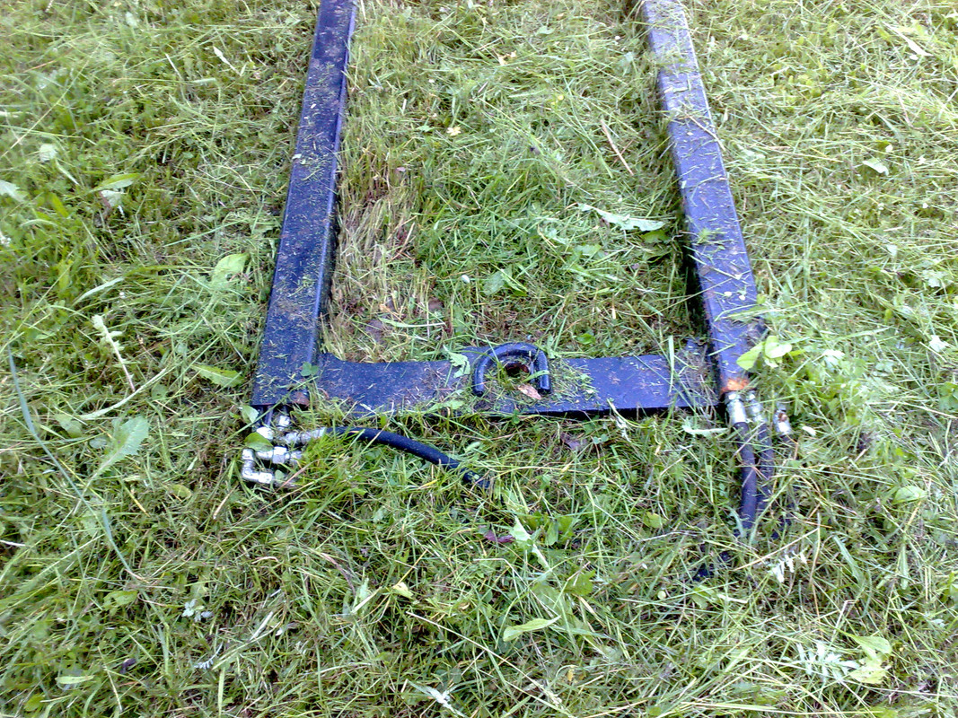 27062010756