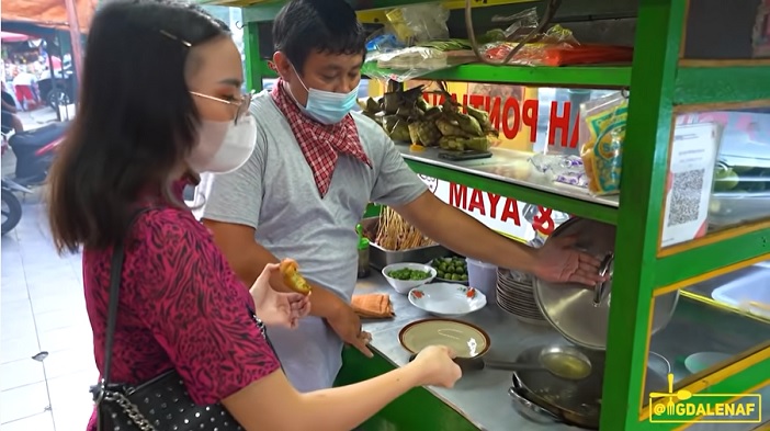 Sate Kuah Pontianak Bang Anek.