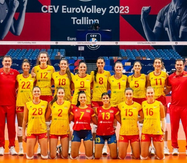 Voleibol Selección  España Femenino - Página 2 18-8-2023-1-8-32-12