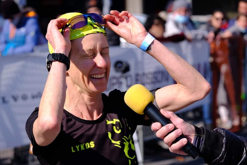 F6012BBA-5CF6-410A-93B8-C552A407ECF8