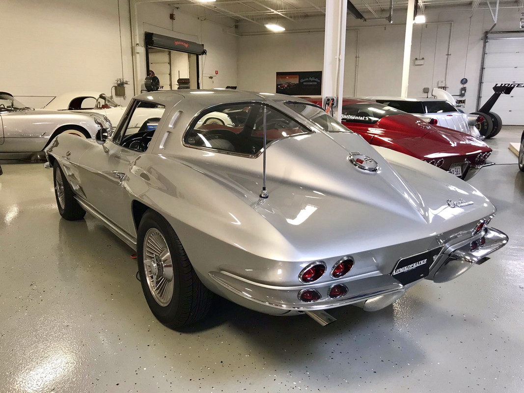 EA55E1CC-A9B3-411F-983F-F80C8CAFFED2