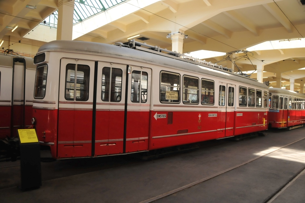 Tramvajski muzej u Beu 4B_Wien,_tramvajski_muzej_C1_(141)_SGP,_Werk_Simmering