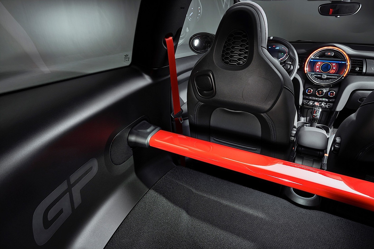 2021 MINI John Cooper Works GP (21)