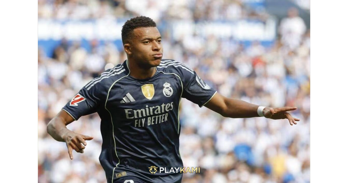 Mbappé saat mencetak gol