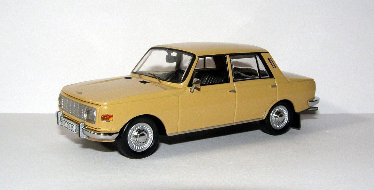 1968 Wartburg 353 De Luxe Limousine & Wurdig 301 (PCT for Cars&C