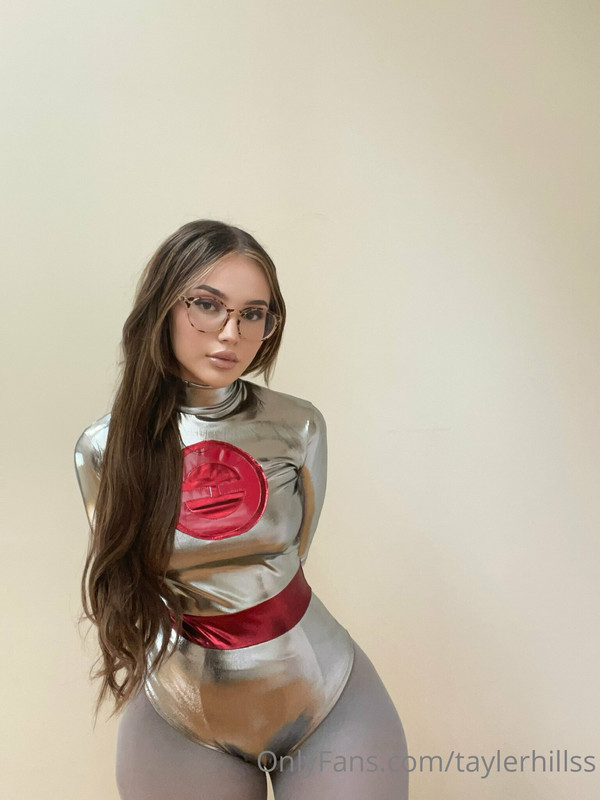 Tayler Hills OnlyFans Pack | ForoTrolls