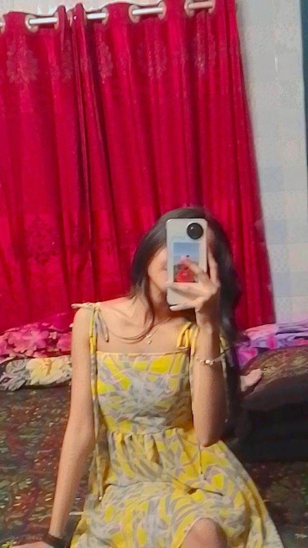 photo 6109135832741957753 y