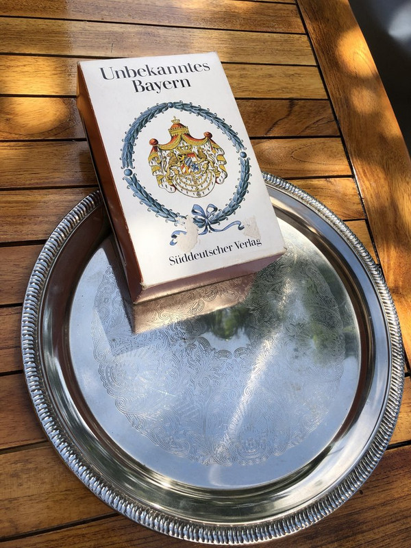 B40F171F-DCAA-45FA-A1E8-8D27DF7E4C43