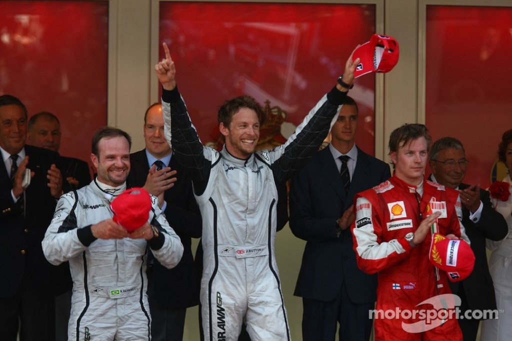 2009 мон подиум