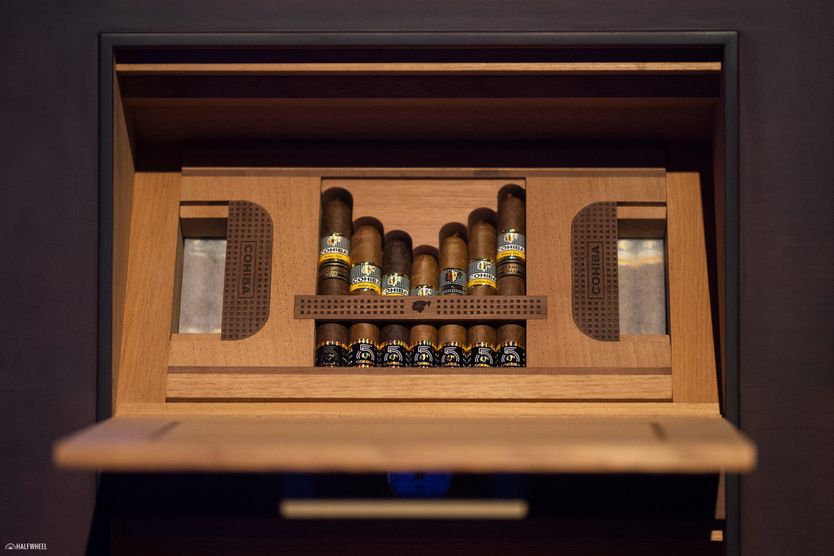 Cohiba-55-Aniversario-Humidor-6-2048x1366