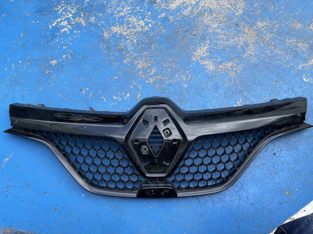 23988500-43A6-4D96-A775-5244F7F6B4A3