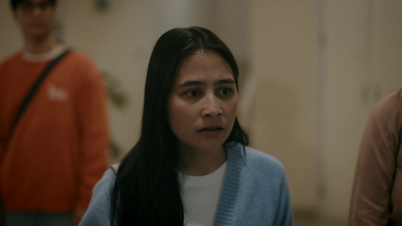 Bolehkah-Sekali-Saja-Kumenangis-2024-WEBRip-INDONESIAN-720p-x264-AVC-AAC-2-0-mp4-0002