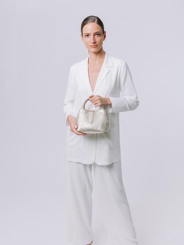 Martino Midali celebra i 40 anni di stile con la Gold Princess Bag Martino Midali celebra i 40 anni di stile con la Gold Princess Bag