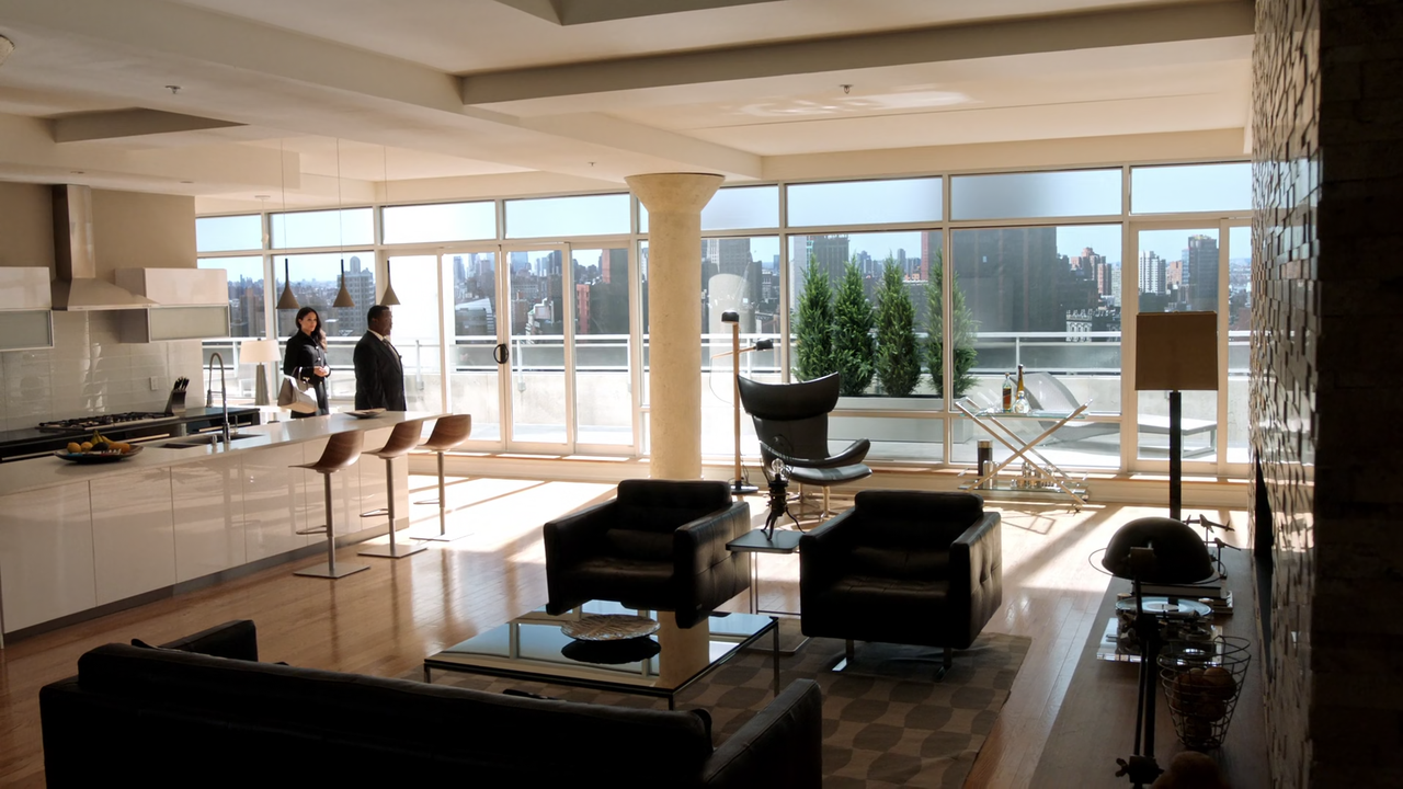 Suits S07E04 (1080p WEB-DL x265 HEVC 10bit AC3 5