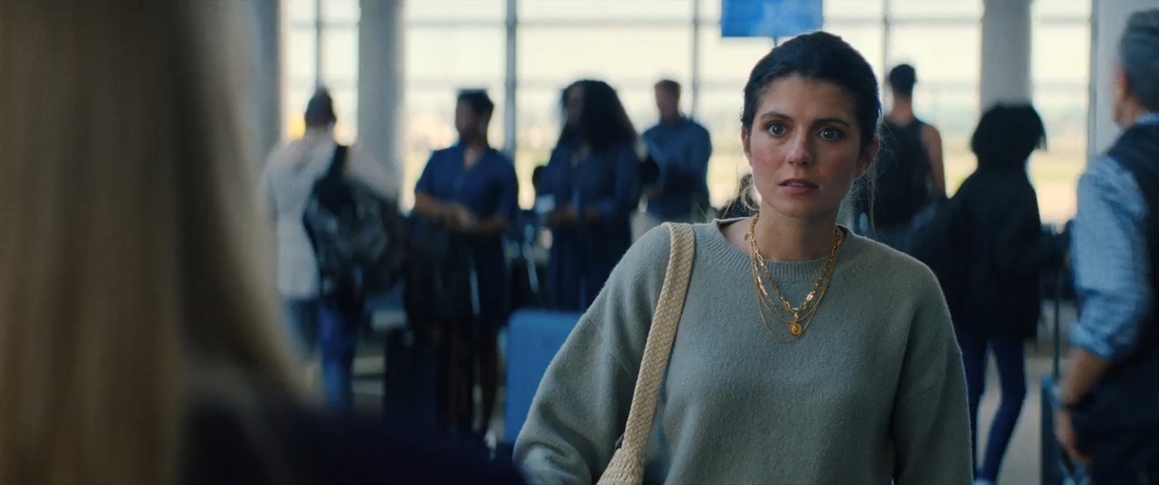 People We Meet on Vacation 2026 WebRip [Hindi + Tamil + Telugu + English] 480p 720p ESub Screenshot