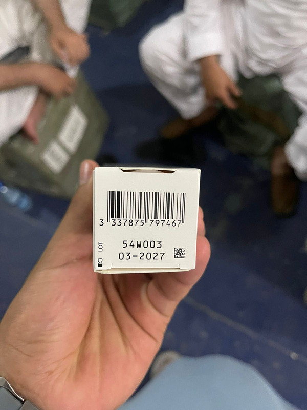 LA ROCHE POSAY ANTHELIOS OIL CORRECT TINTED SUNSCREEN WITH SPF 50+ - image 3