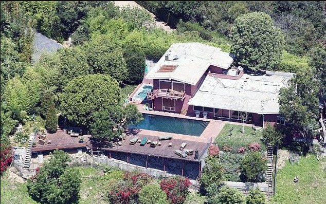 Jack's house in Beverly Hills