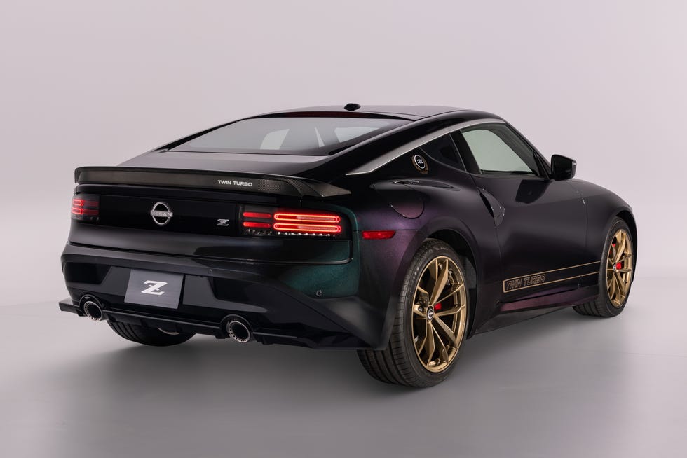 nissan-z-2026-heritage-edition-3-68c92535169b2.jpg